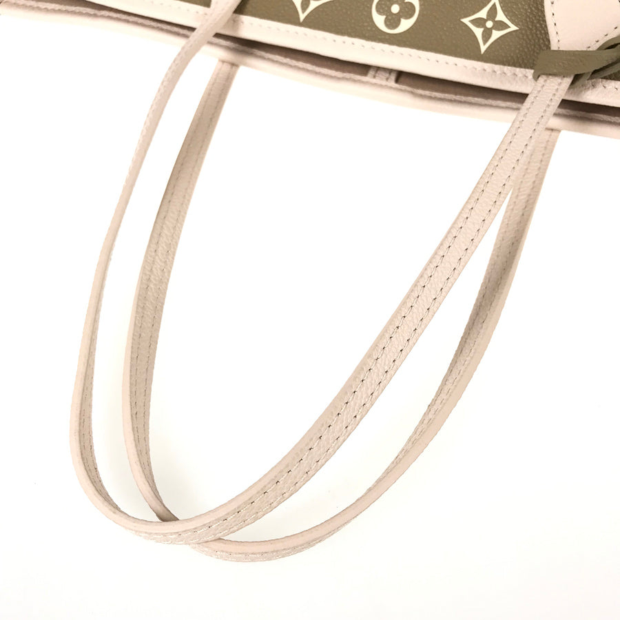 LOUIS VUITTON Tote Bag