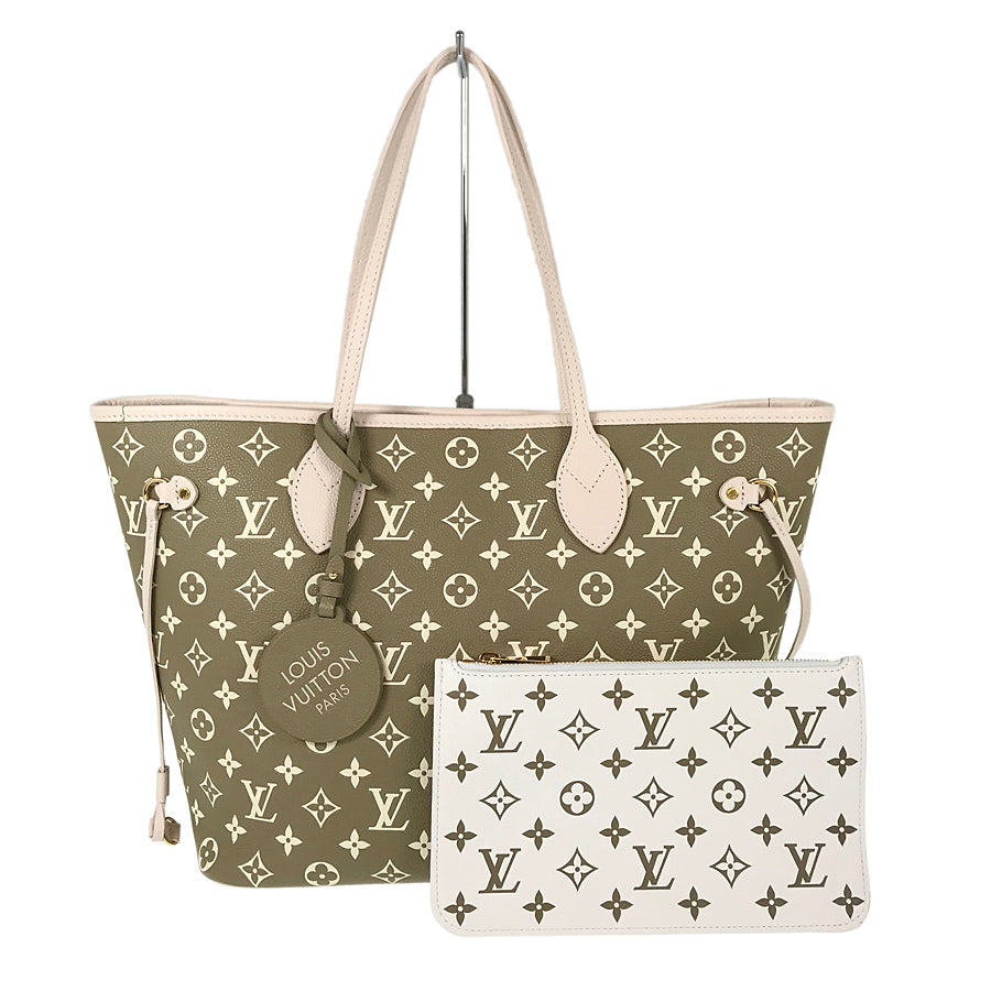 LOUIS VUITTON Tote Bag
