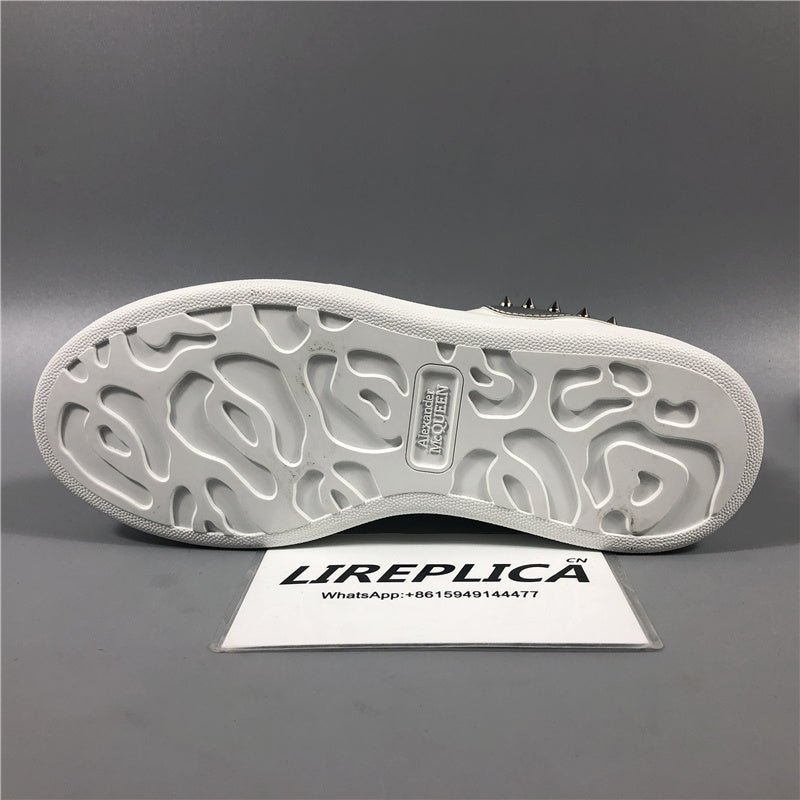 BF - AQ Sneakers - 238