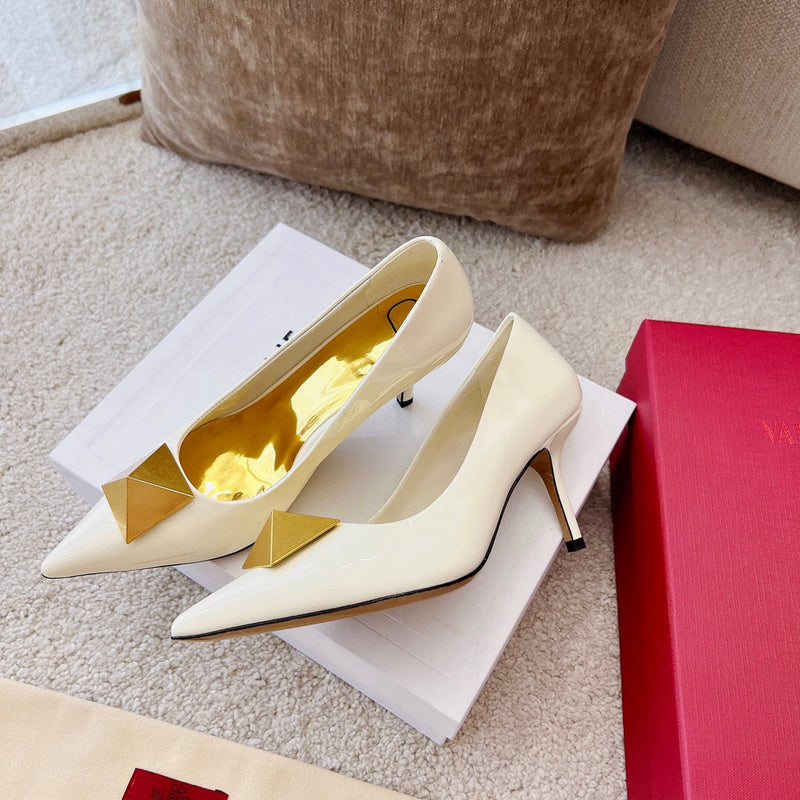 BF - VEL Shoes - 228