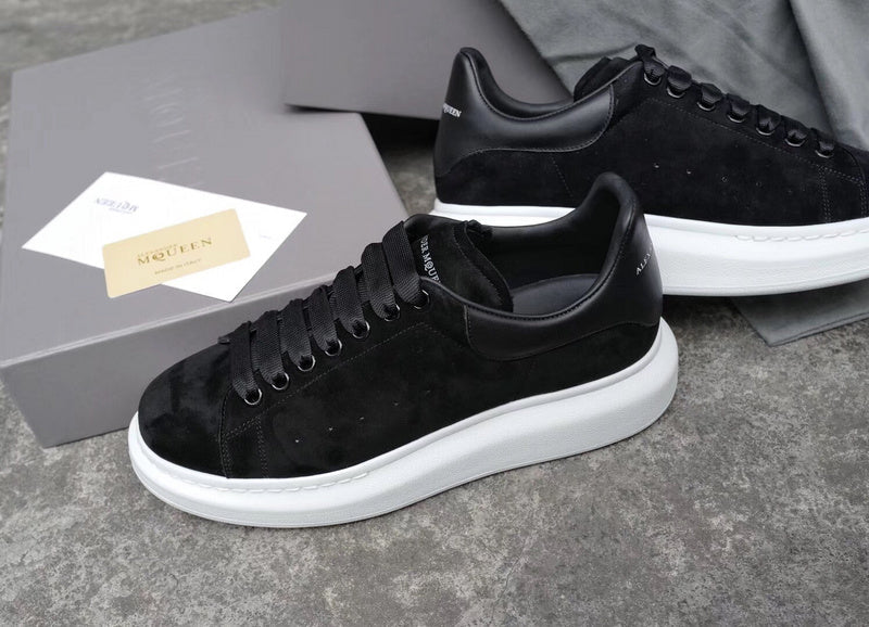 BF - AQ Sneakers - 325