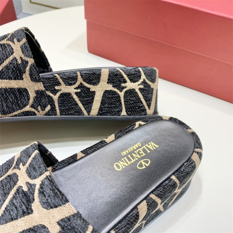 BF - VEL Shoes - 142