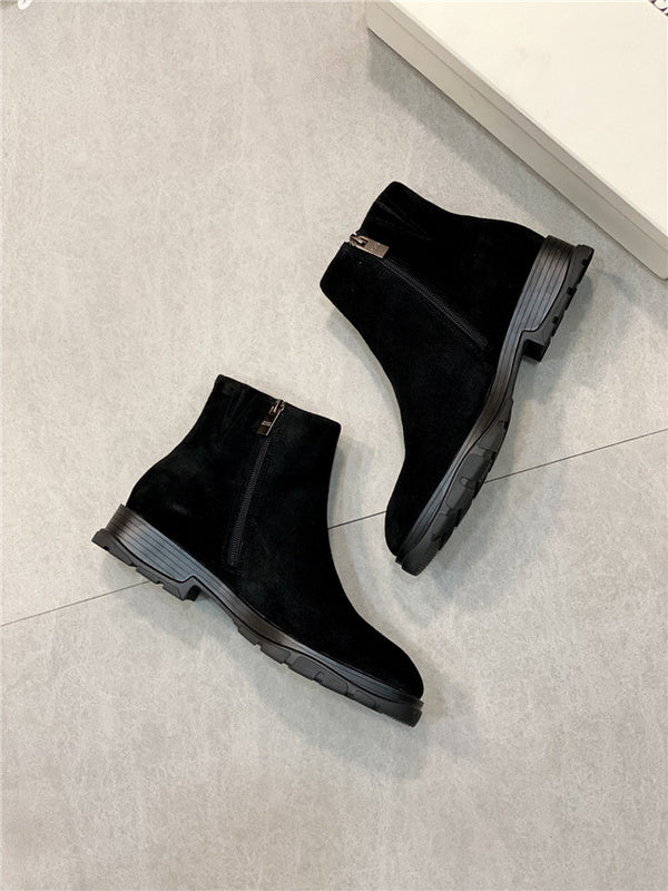 BF - AQ Sneakers - 129