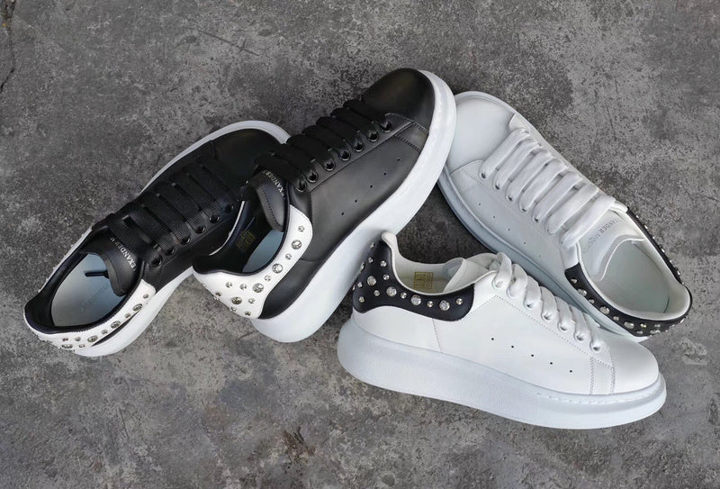 BF - AQ Sneakers - 330