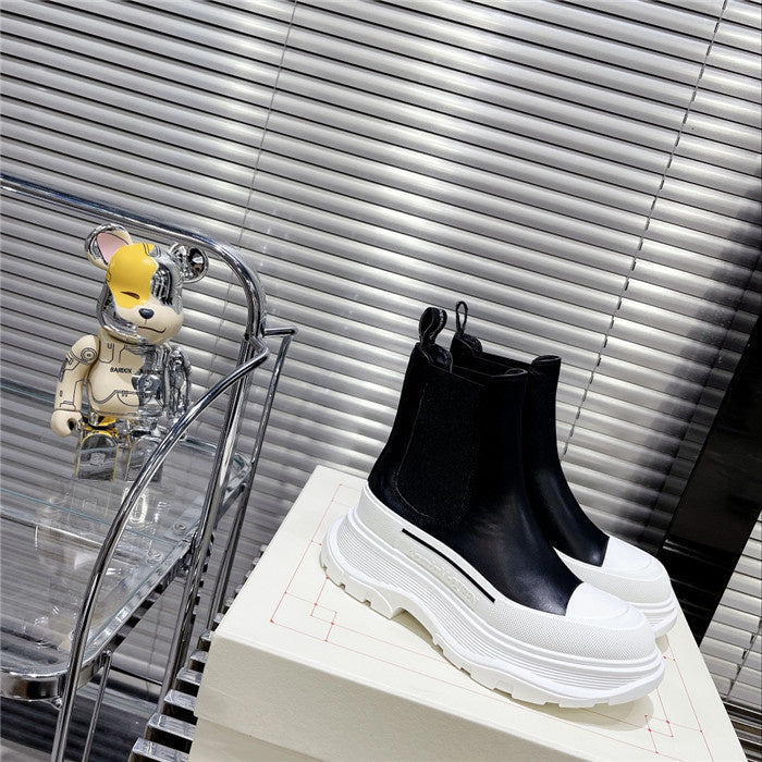 BF - AQ Sneakers - 102