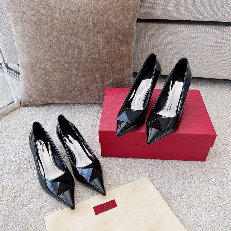 BF - VEL Shoes - 228