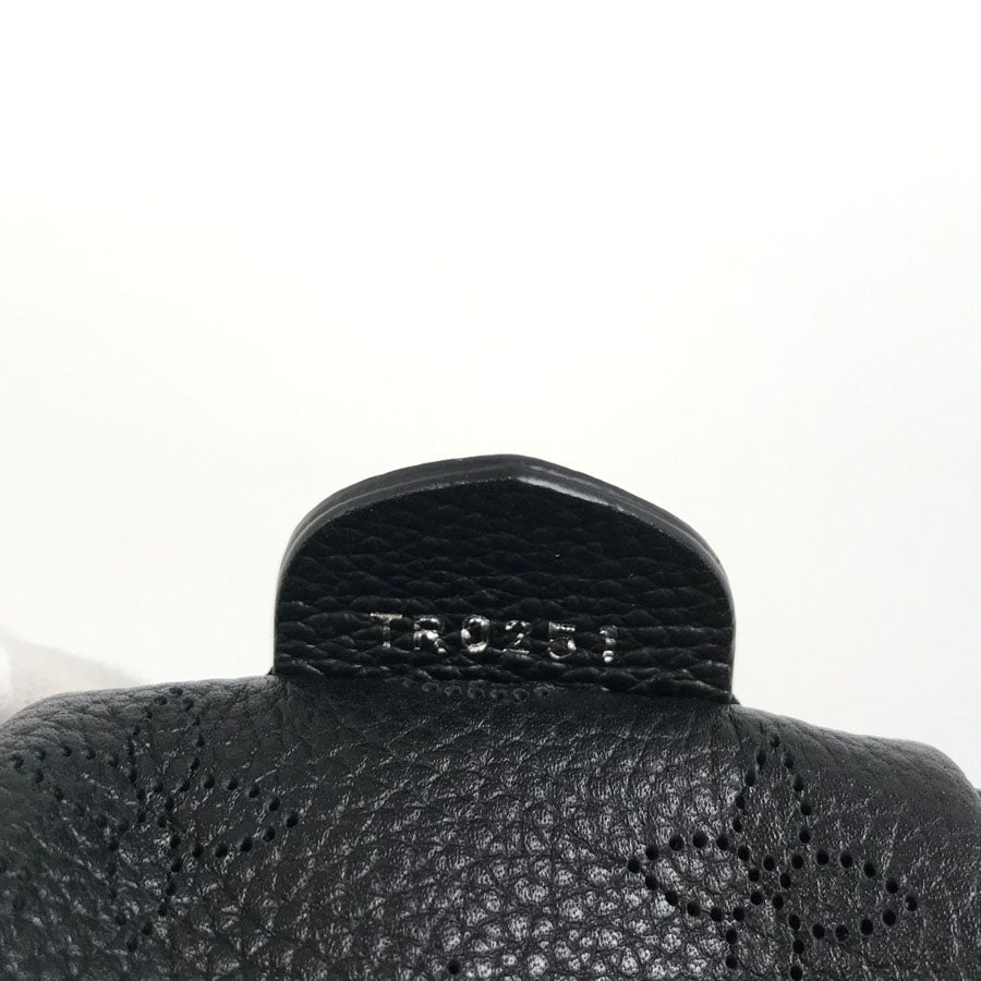 LOUIS VUITTON Mahina Scaramini 2WAY bag with shoulder strap Clutch bag