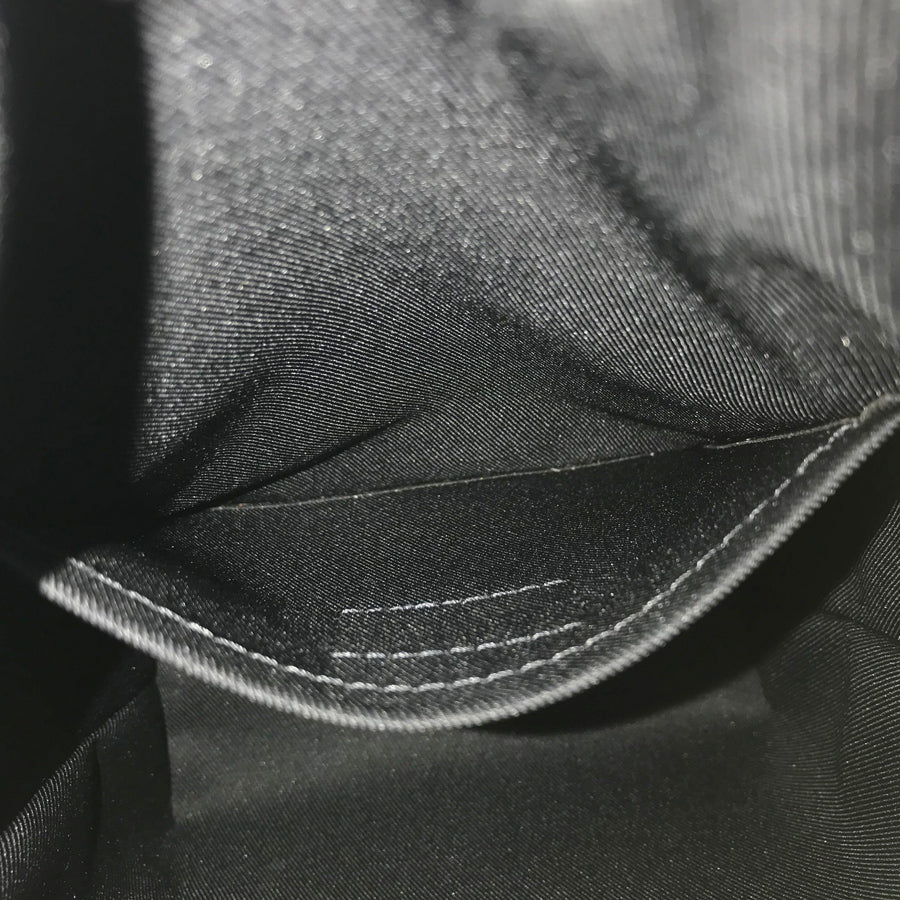 LOUIS VUITTON M57966 Shoulder bag