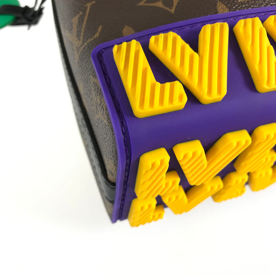 LOUIS VUITTON M57966 Shoulder bag