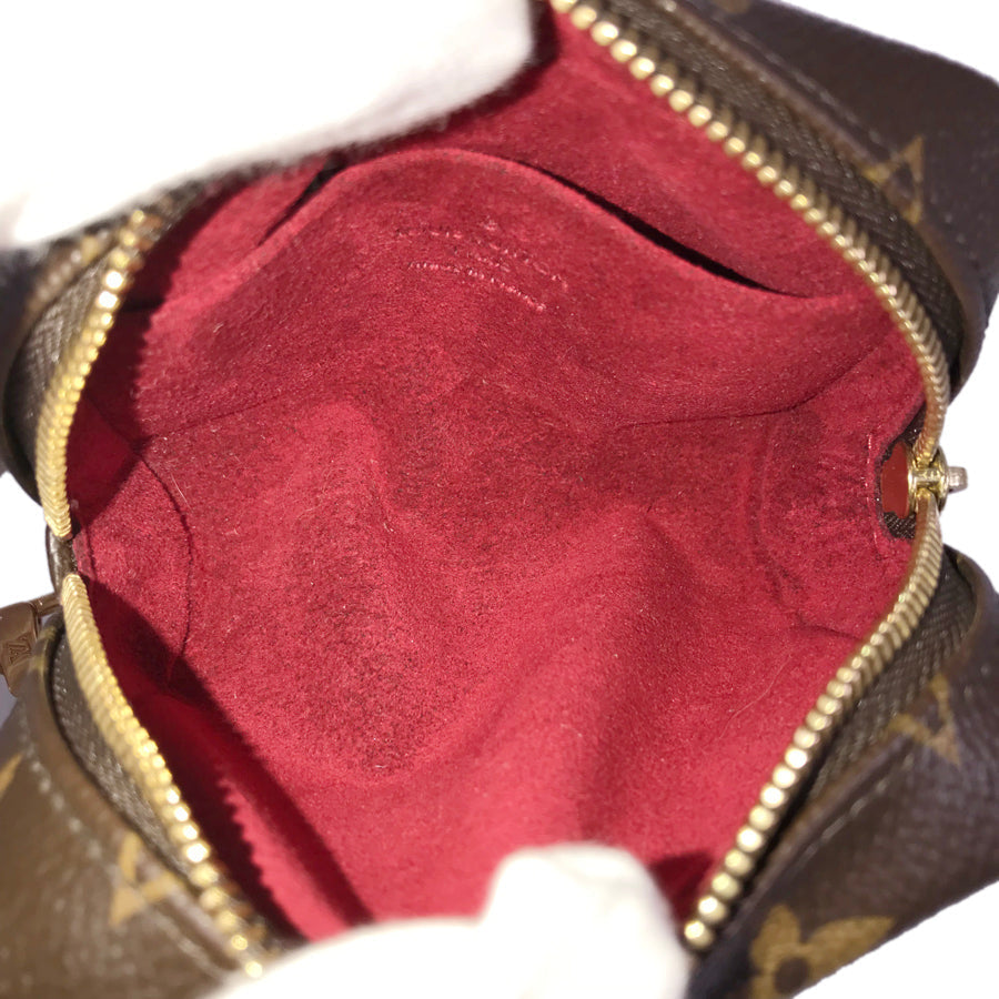 LOUIS VUITTON Pouch