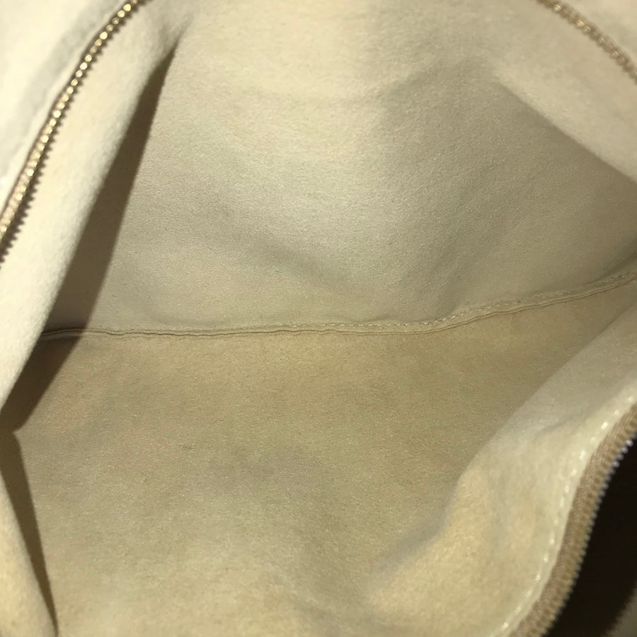 LOUIS VUITTON Monogram Artsy MM M40249 Shoulder bag