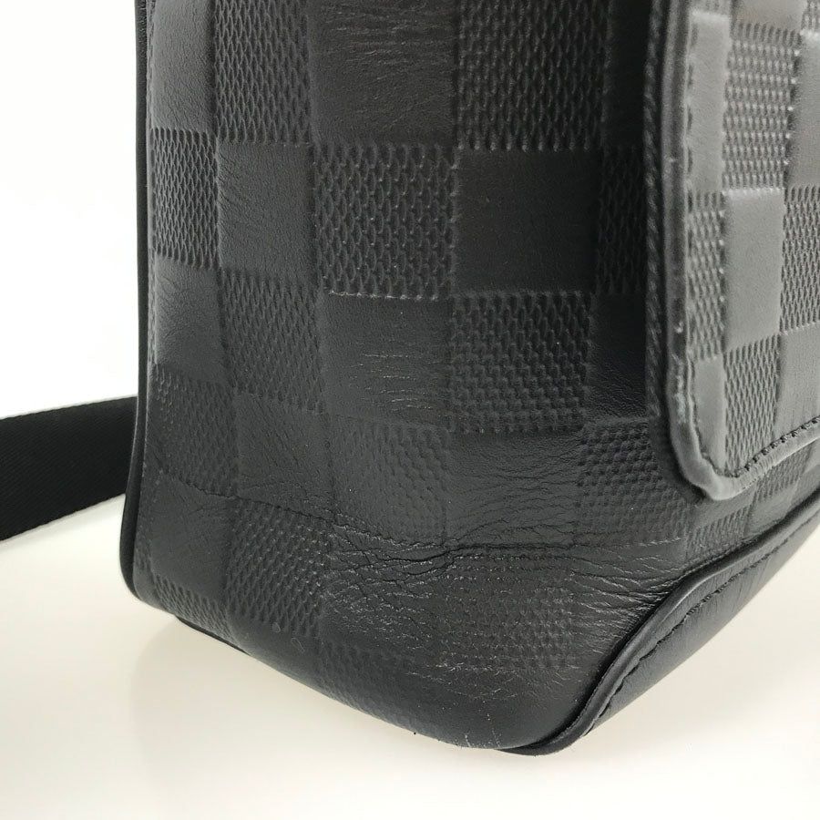 LOUIS VUITTON Damier Amphini District MM N41038 Shoulder bag