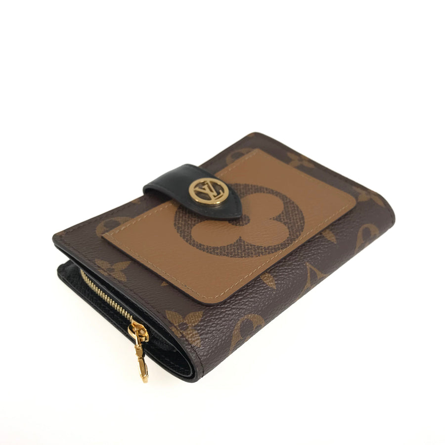 LOUIS VUITTON wallet