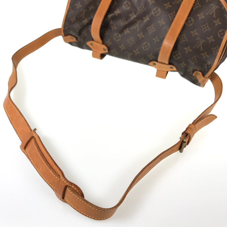 LOUIS VUITTON Monogram Saumur 43 M42252 Shoulder bag