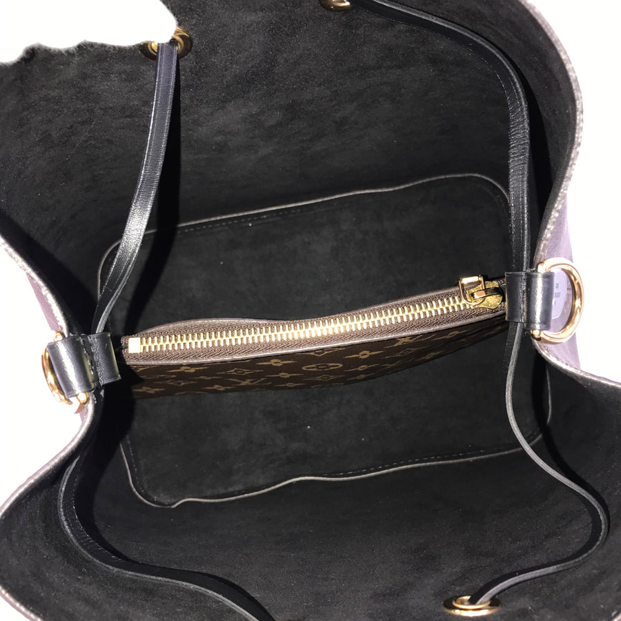 LOUIS VUITTON Monogram Neo Noe Shoulder Bag