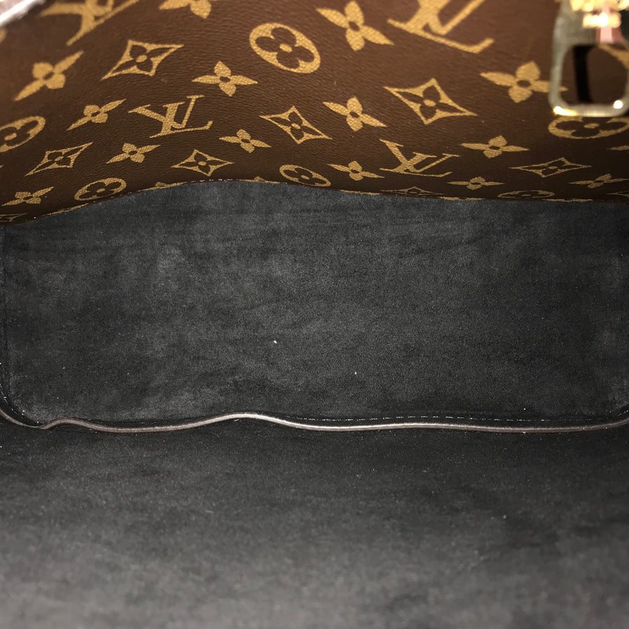 LOUIS VUITTON Monogram Neo Noe Shoulder Bag