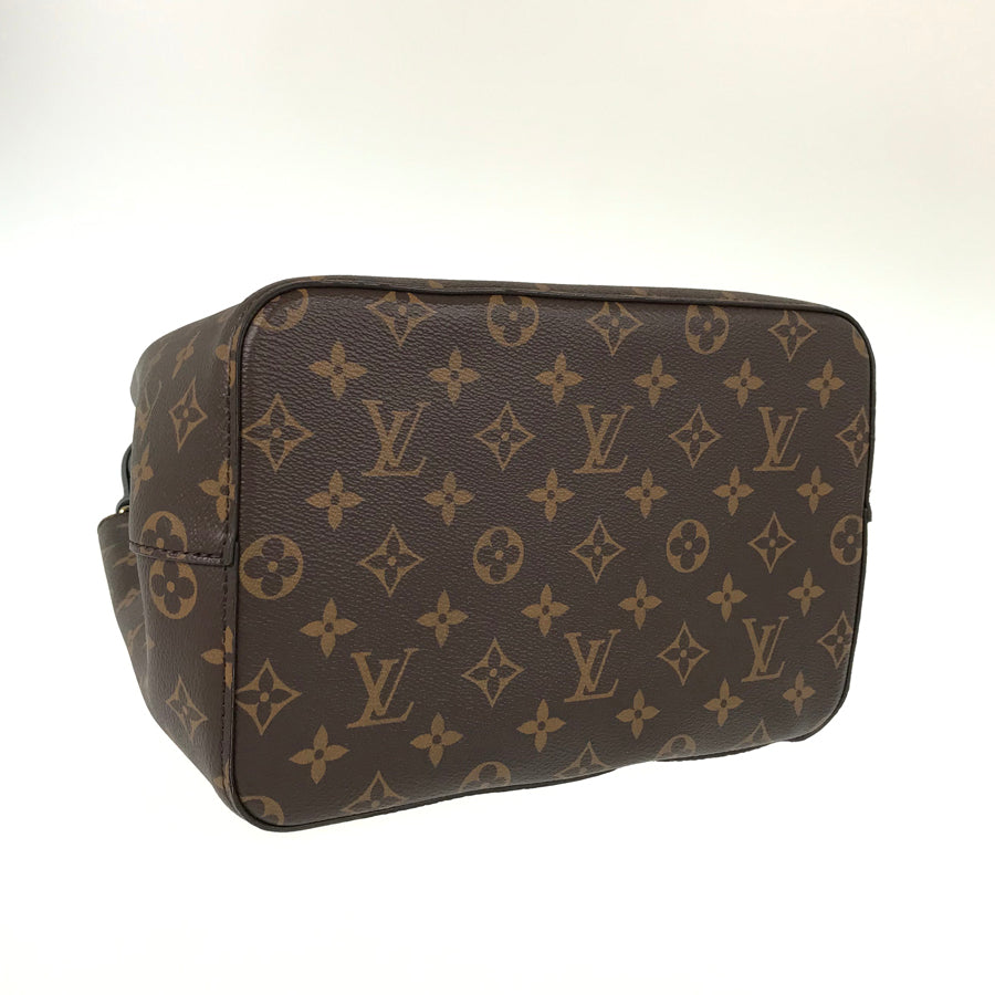 LOUIS VUITTON Monogram Neo Noe Shoulder Bag