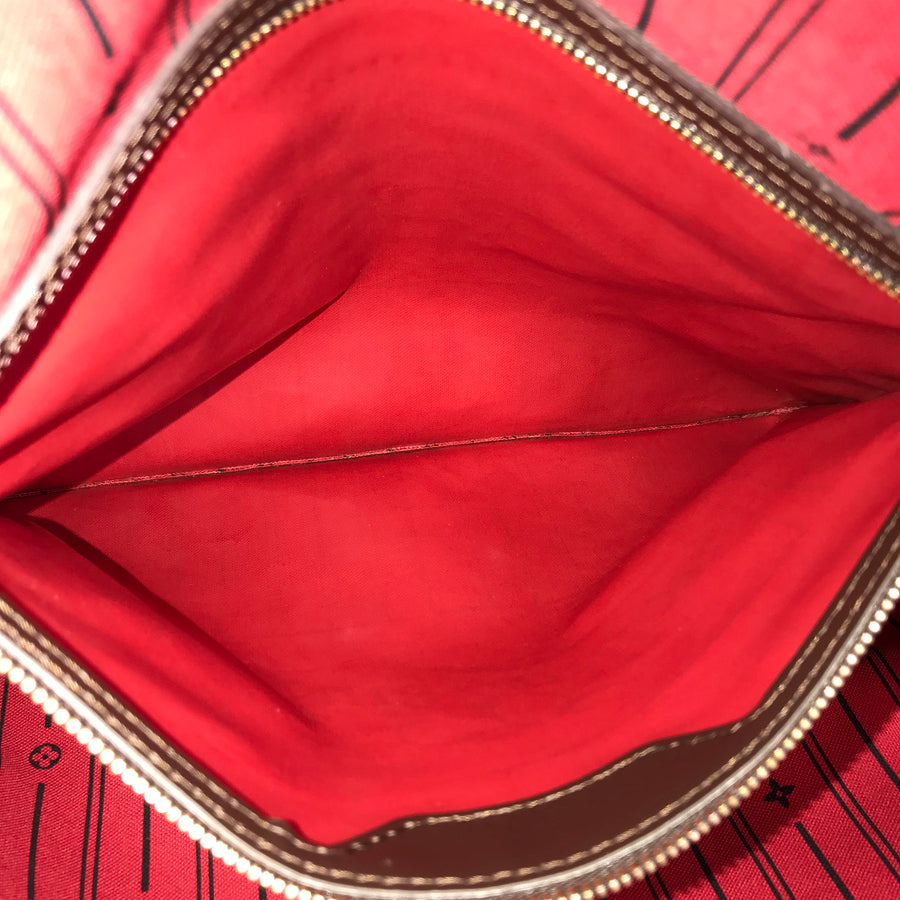 LOUIS VUITTON Tote Bag