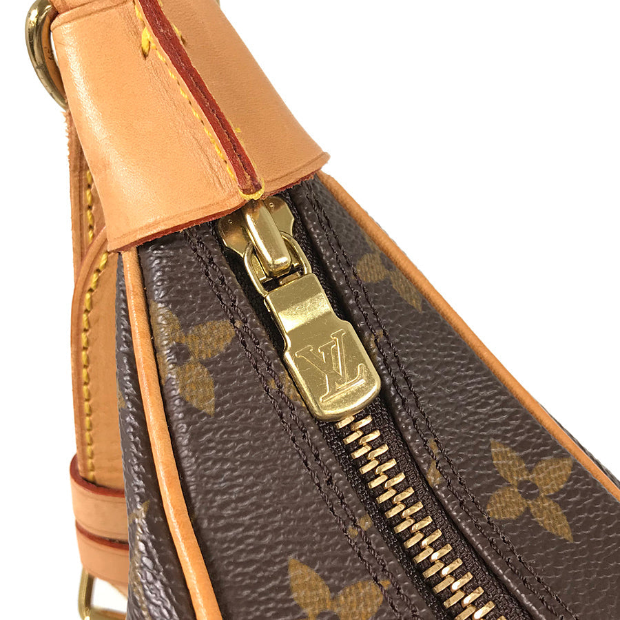 LOUIS VUITTON Monogram Boulogne 30 Shoulder Bag