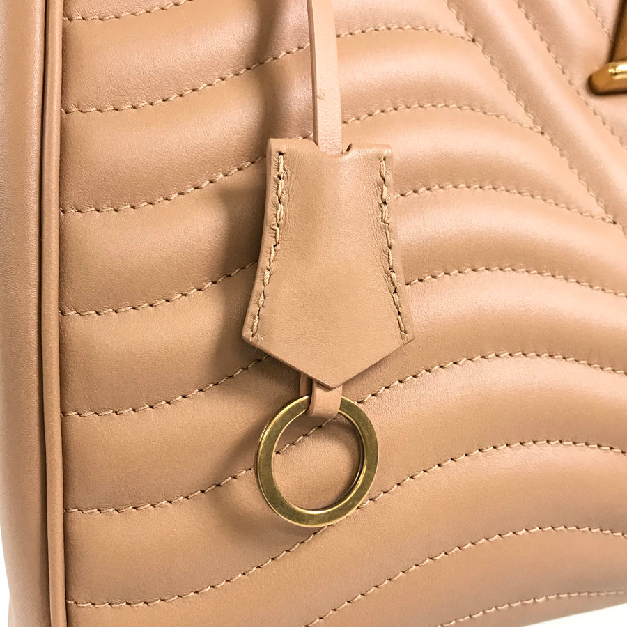 LOUIS VUITTON New Wave Chain Tote M53900 Tote bag