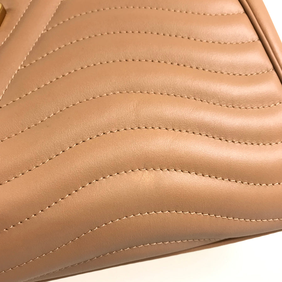 LOUIS VUITTON New Wave Chain Tote M53900 Tote bag