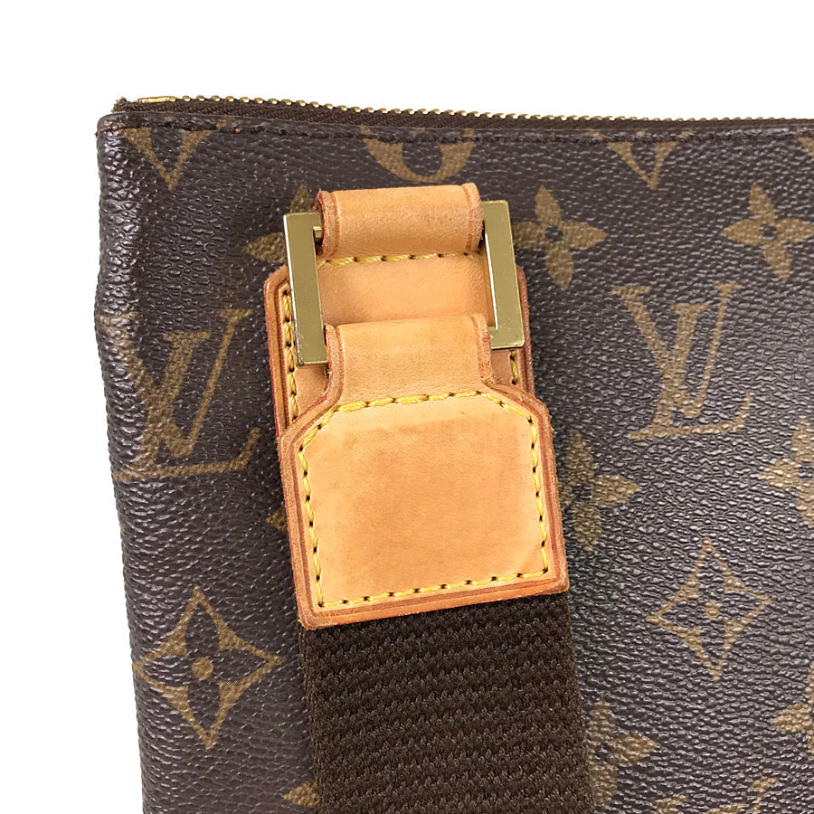 LOUIS VUITTON Monogram Pochette Bosphore M40044 Shoulder bag