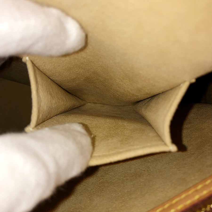 LOUIS VUITTON Monogram looping GM Shoulder Bag