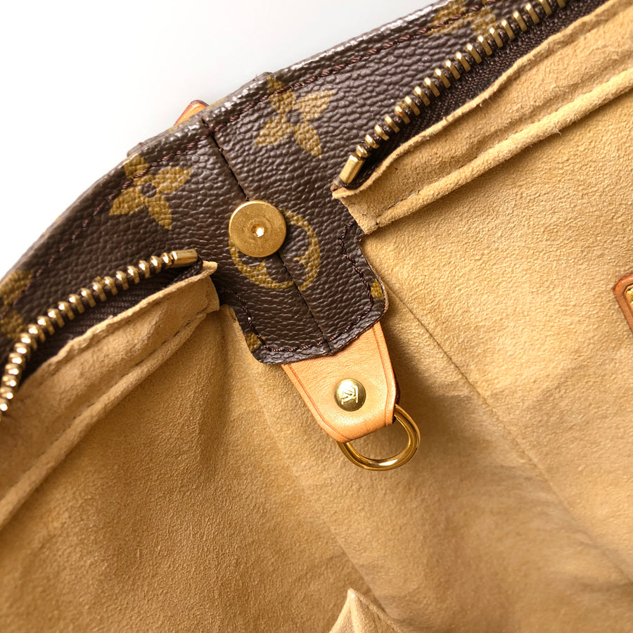 LOUIS VUITTON Monogram looping GM Shoulder Bag