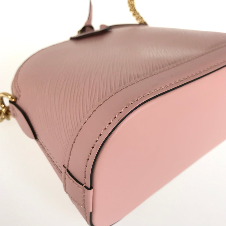 LOUIS VUITTON Shoulder Bag