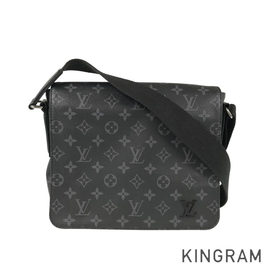 LOUIS VUITTON Monogram Eclipse District PM NM Messenger Shoulder Bag
