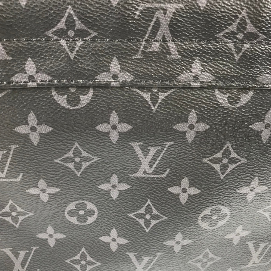 LOUIS VUITTON Monogram Eclipse District PM NM Messenger Shoulder Bag