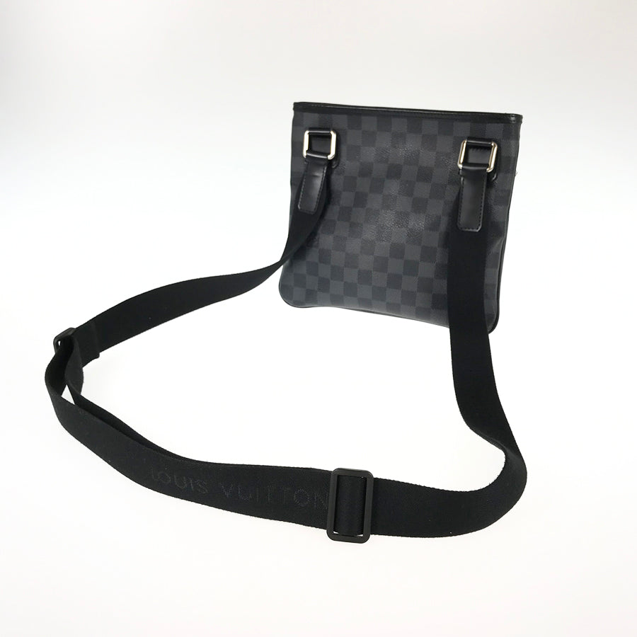 LOUIS VUITTON Damier Graphite Tomas N58028 Shoulder bag