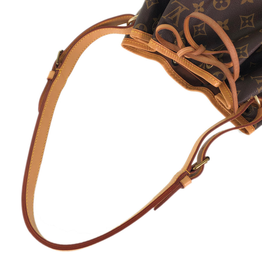 LOUIS VUITTON Monogram Noe Shoulder Bag