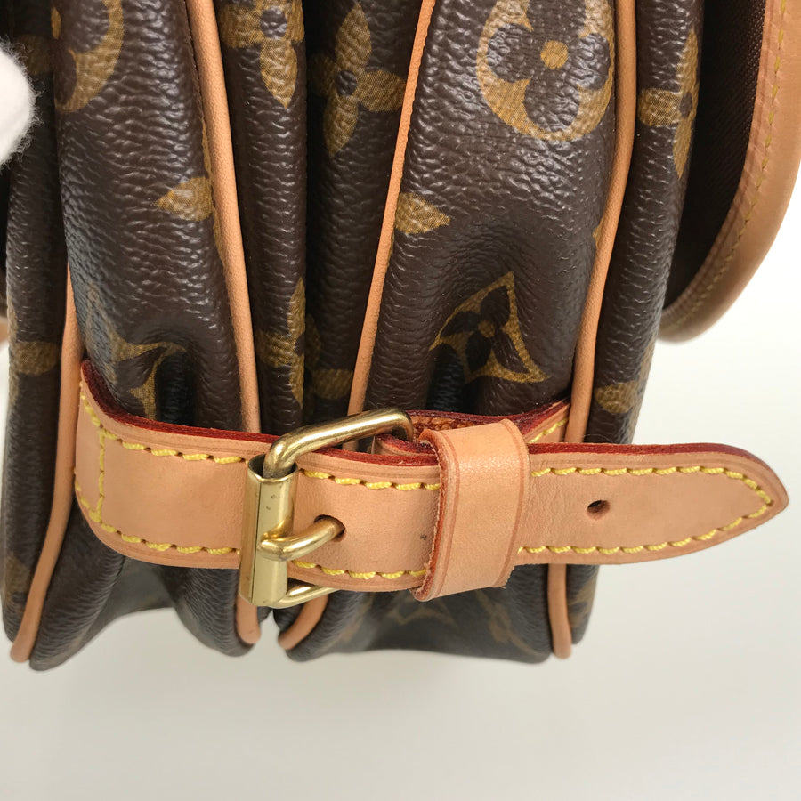 LOUIS VUITTON Monogram Saumur 30 M42256 Shoulder bag