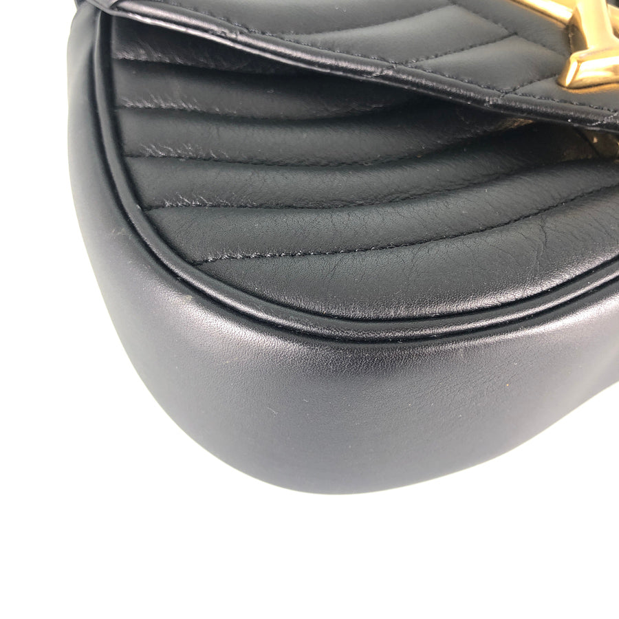 LOUIS VUITTON New Wave Chain Bag MM Shoulder Bag