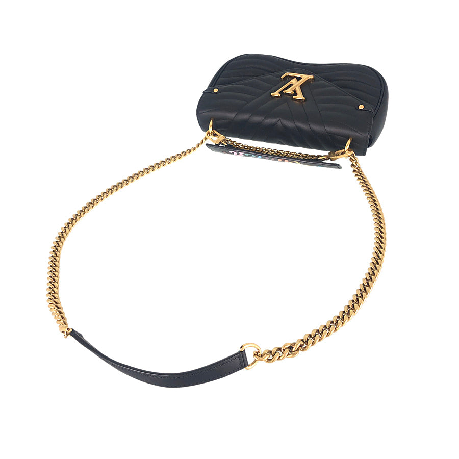 LOUIS VUITTON New Wave Chain Bag MM Shoulder Bag