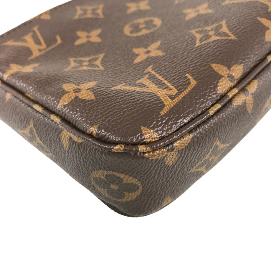 LOUIS VUITTON Monogram Pochette Accessoires M82766 Shoulder bag