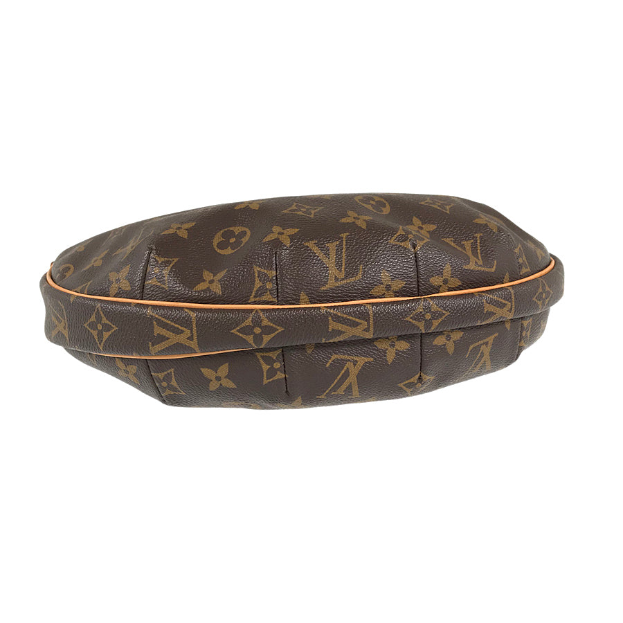 LOUIS VUITTON Monogram croissant MM M51512 Shoulder bag