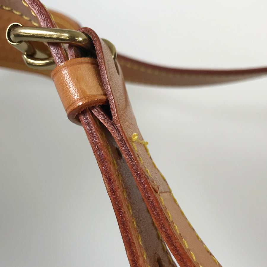 LOUIS VUITTON Monogram Saumur 30 M42256 Shoulder bag