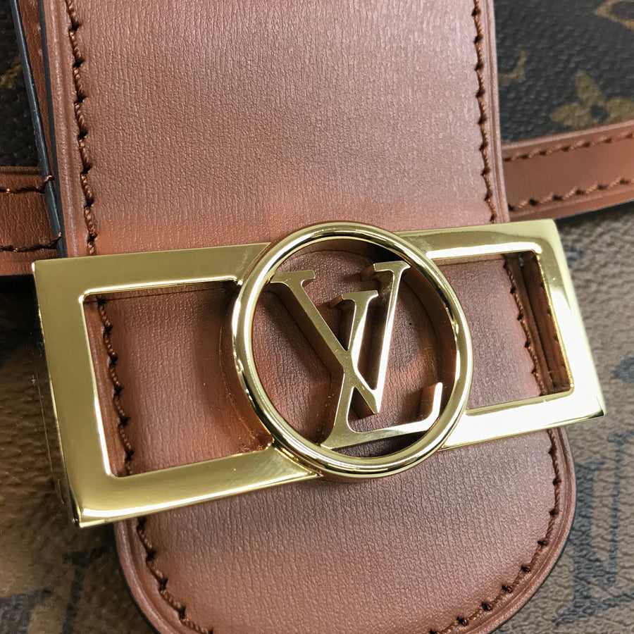 LOUIS VUITTON Monogram Dauphine MM M45958 Shoulder bag